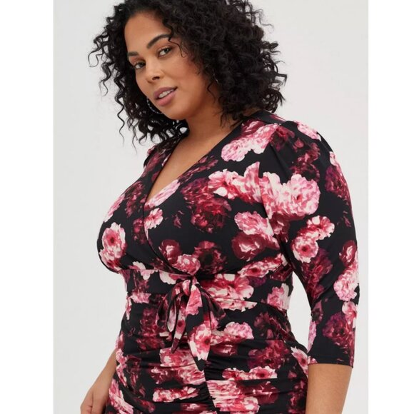 NWT Torrid Multi Floral Maxi Studio Ruched Knit Hi-Low Dress 20 - Picture 4 of 11